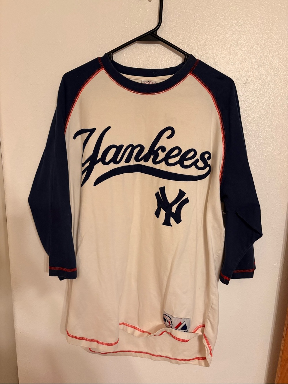 Vintage Majestic New York Yankees 3/4 Sleeve Raglan Shirt MLB Cream & Navy